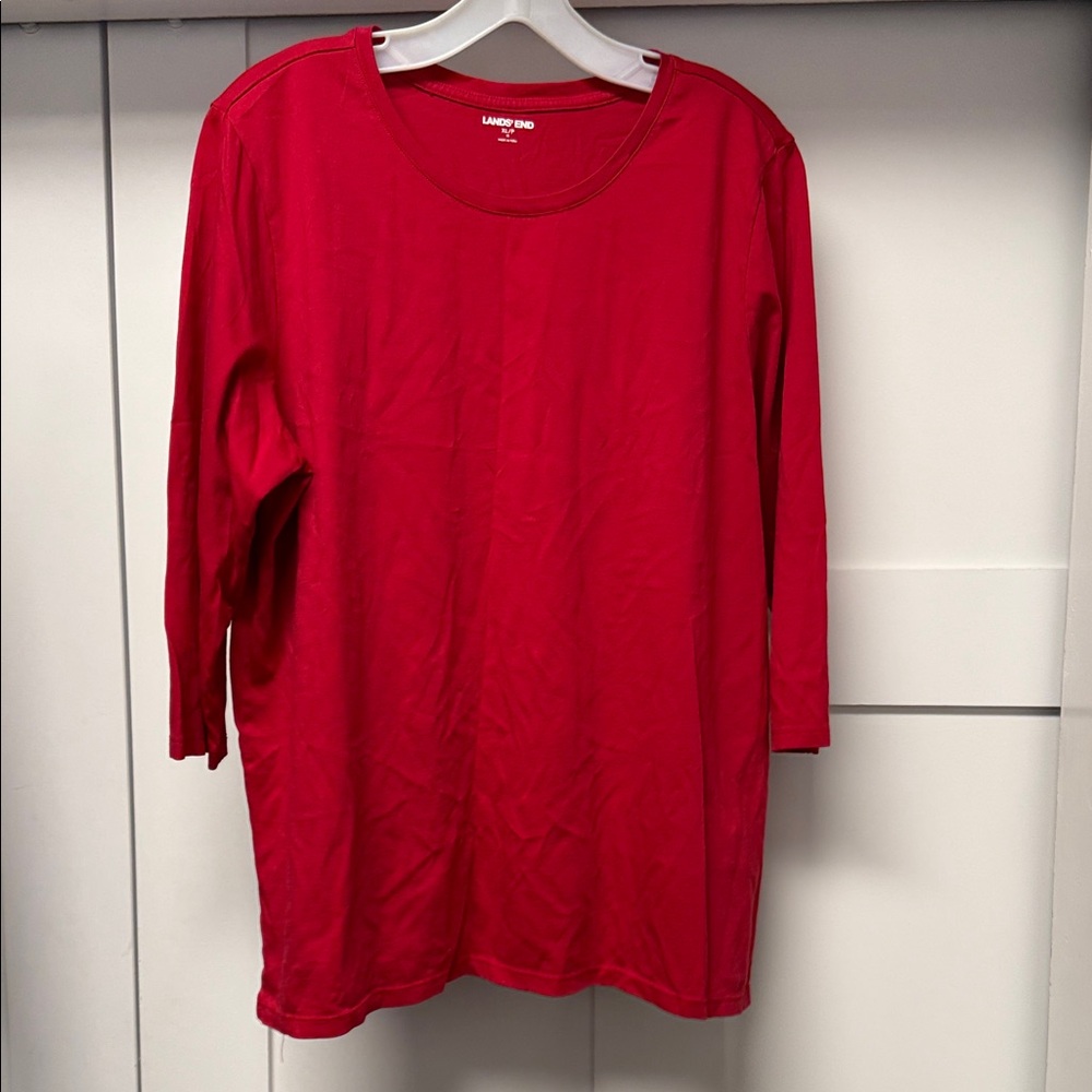 Lands' End Women's 3/4 Length Sleeve Red Tee